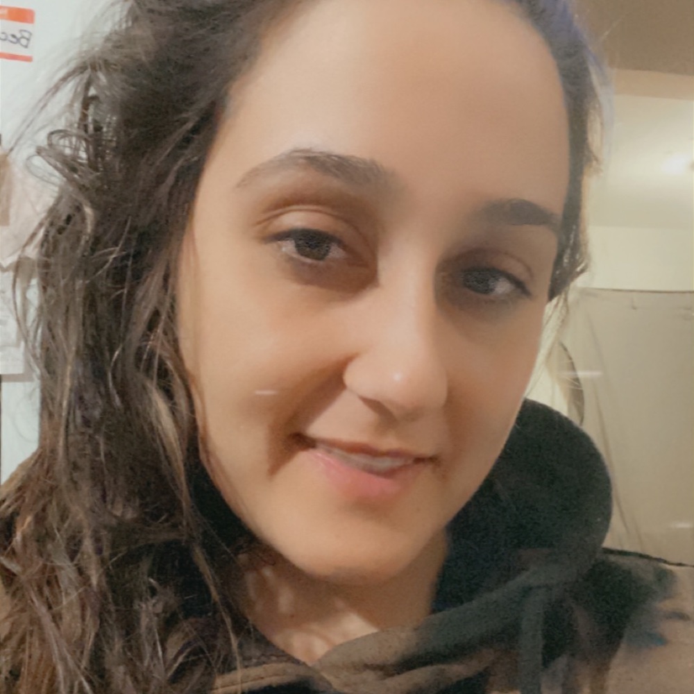 Meet your Posher, Becca